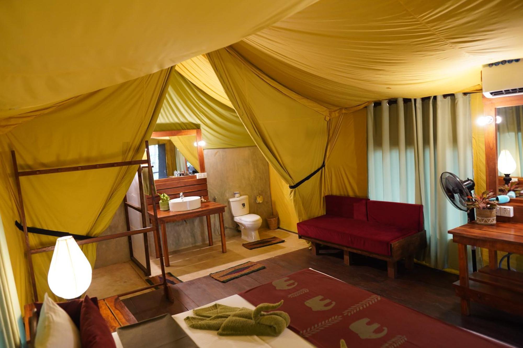 River Glamping By Gaga Bees 우다왈라웨 외부 사진